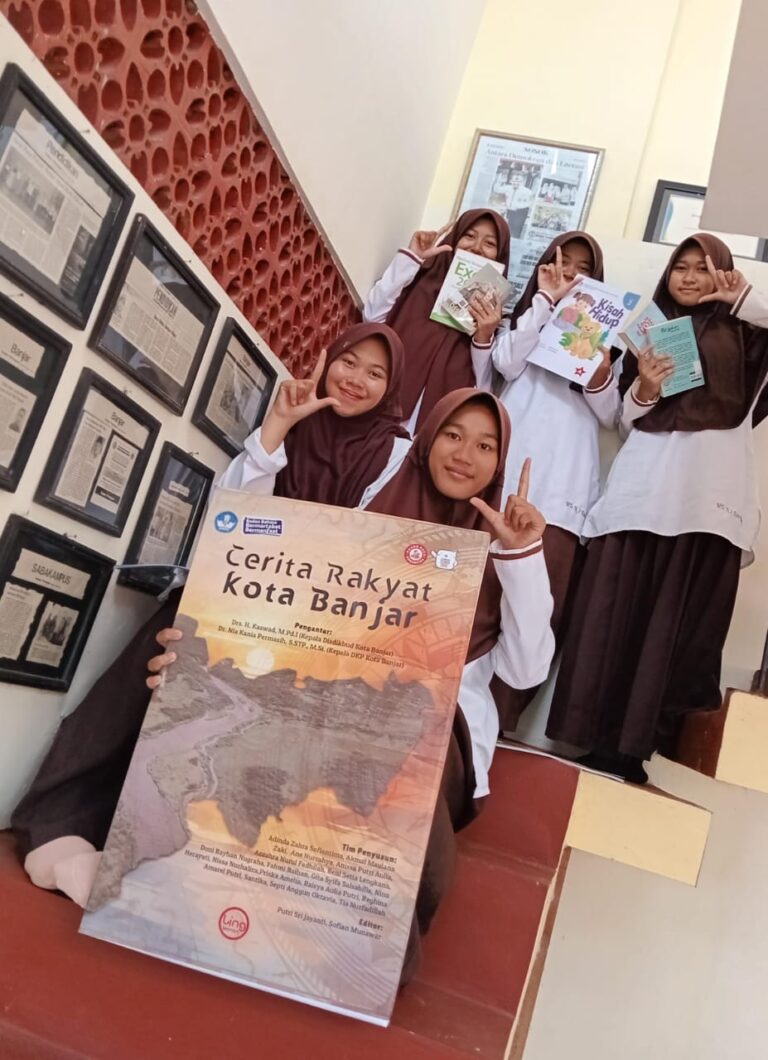 Buku Cerita Rakyat Kota Banjar Dapat Respons Positif, Penulisnya Anak Anak Muda